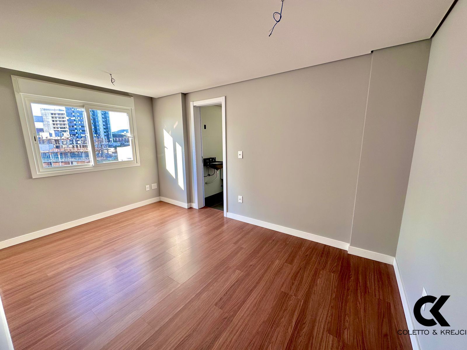 Apartamento à venda com 3 quartos, 155m² - Foto 13