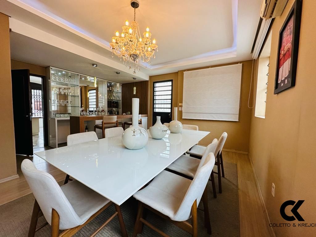 Casa, 4 quartos, 192 m² - Foto 3