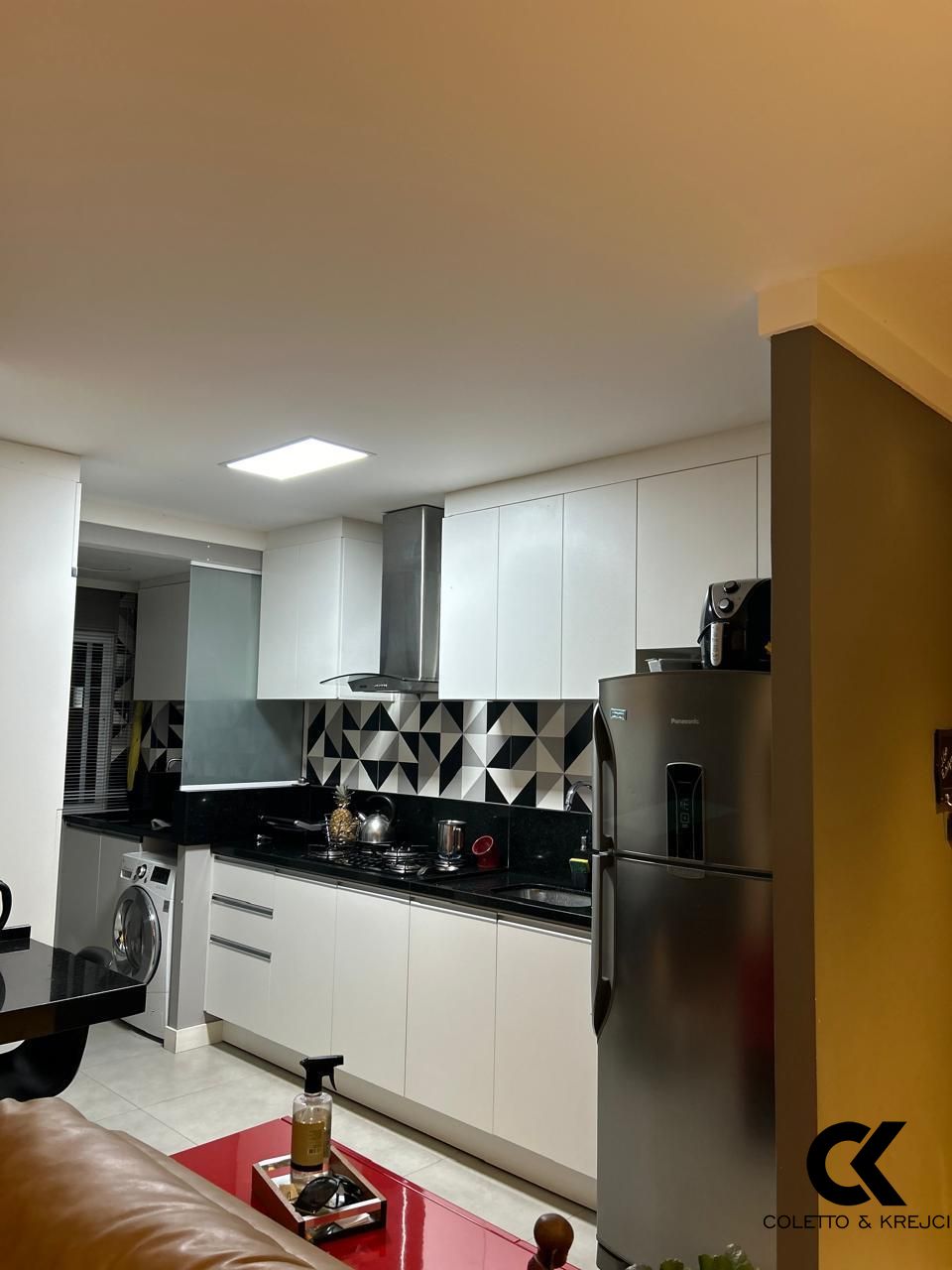 Apartamento à venda com 2 quartos, 71m² - Foto 8