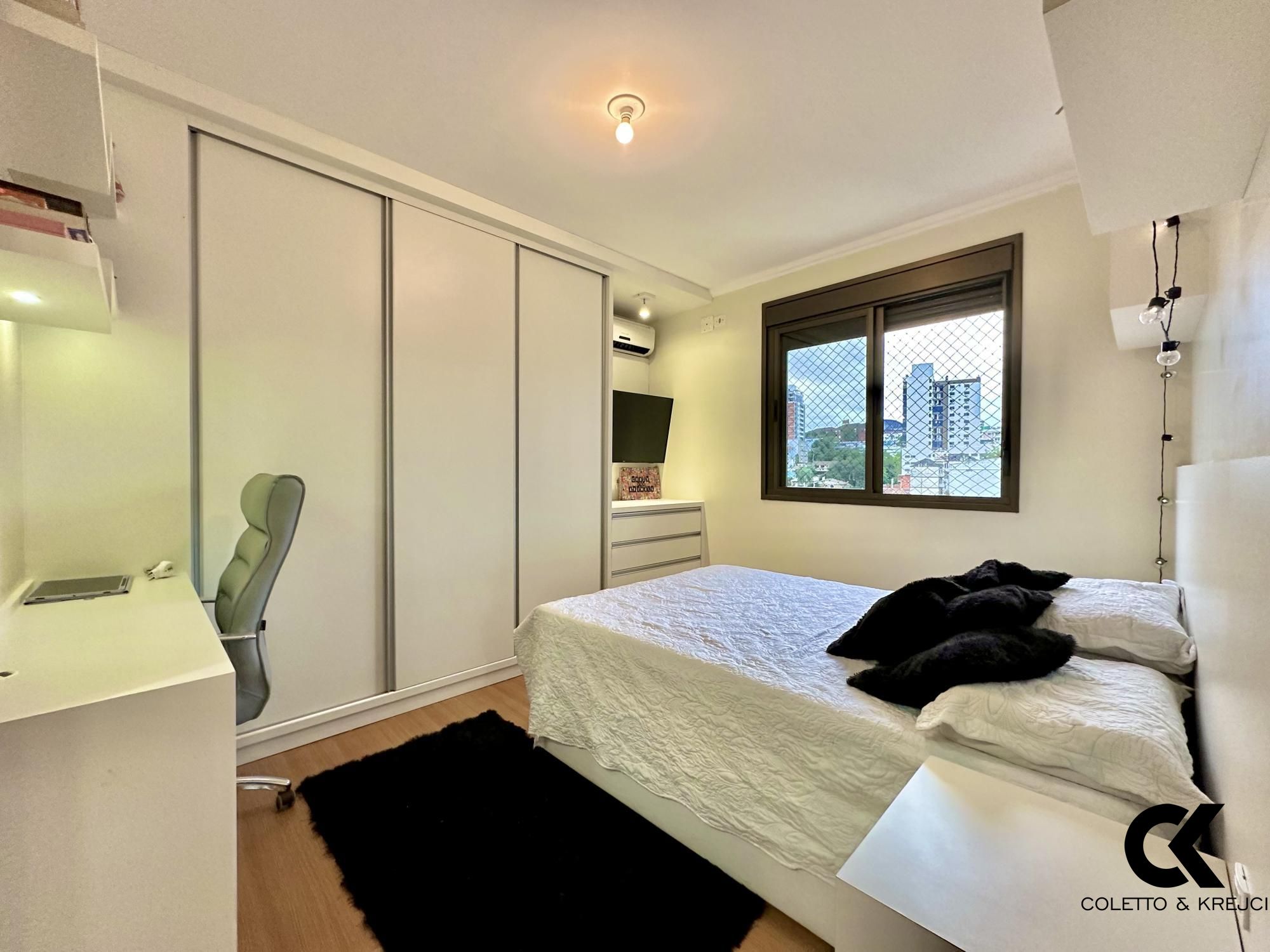 Apartamento à venda com 2 quartos, 83m² - Foto 13