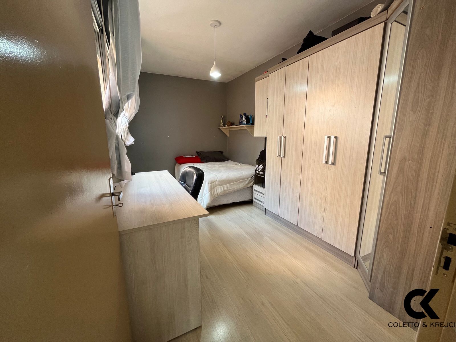 Apartamento à venda com 2 quartos, 77m² - Foto 6