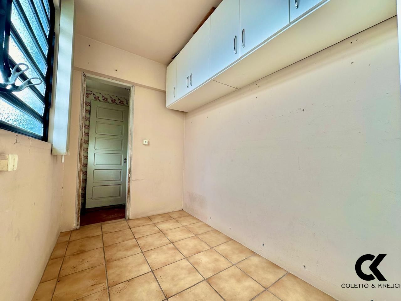 Apartamento à venda com 3 quartos, 122m² - Foto 13