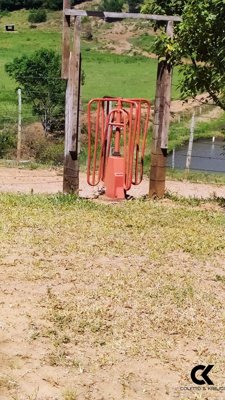 Fazenda à venda com 2 quartos, 42m² - Foto 7