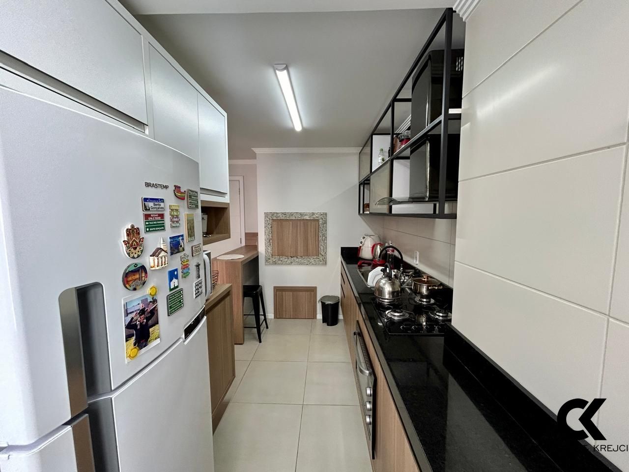 Apartamento à venda com 2 quartos, 74m² - Foto 11