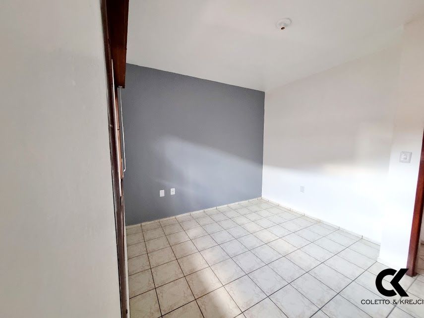 Apartamento à venda com 3 quartos, 62m² - Foto 6