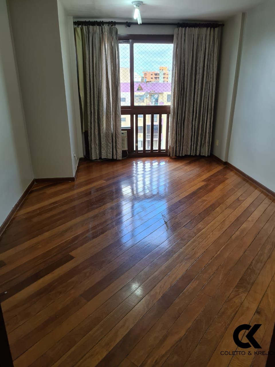 Apartamento à venda com 3 quartos, 281m² - Foto 25