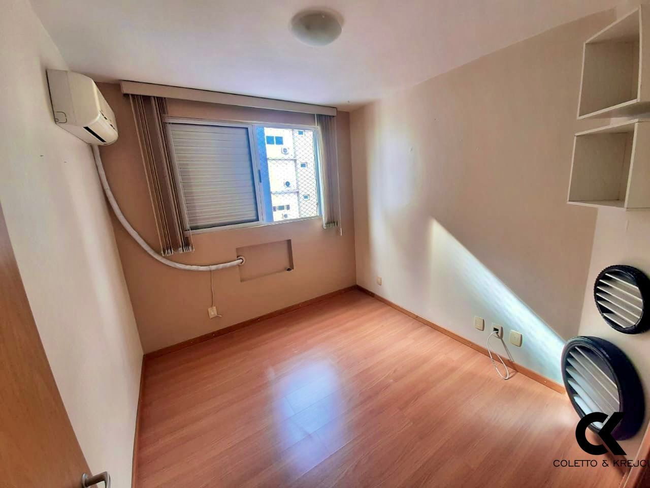 Apartamento à venda com 3 quartos, 73m² - Foto 11