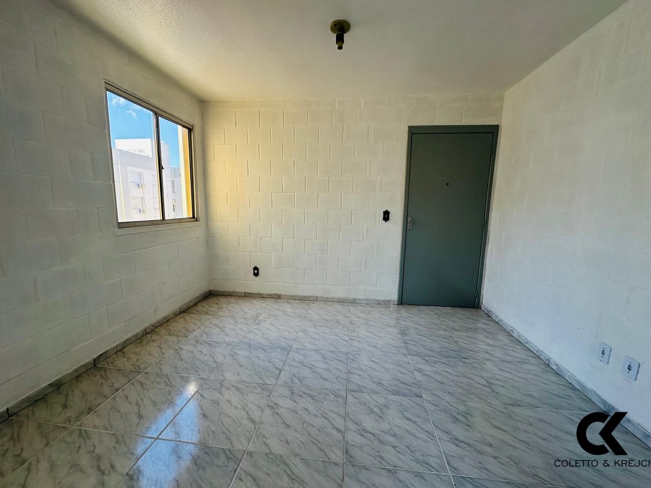 Apartamento à venda com 2 quartos, 43m² - Foto 4