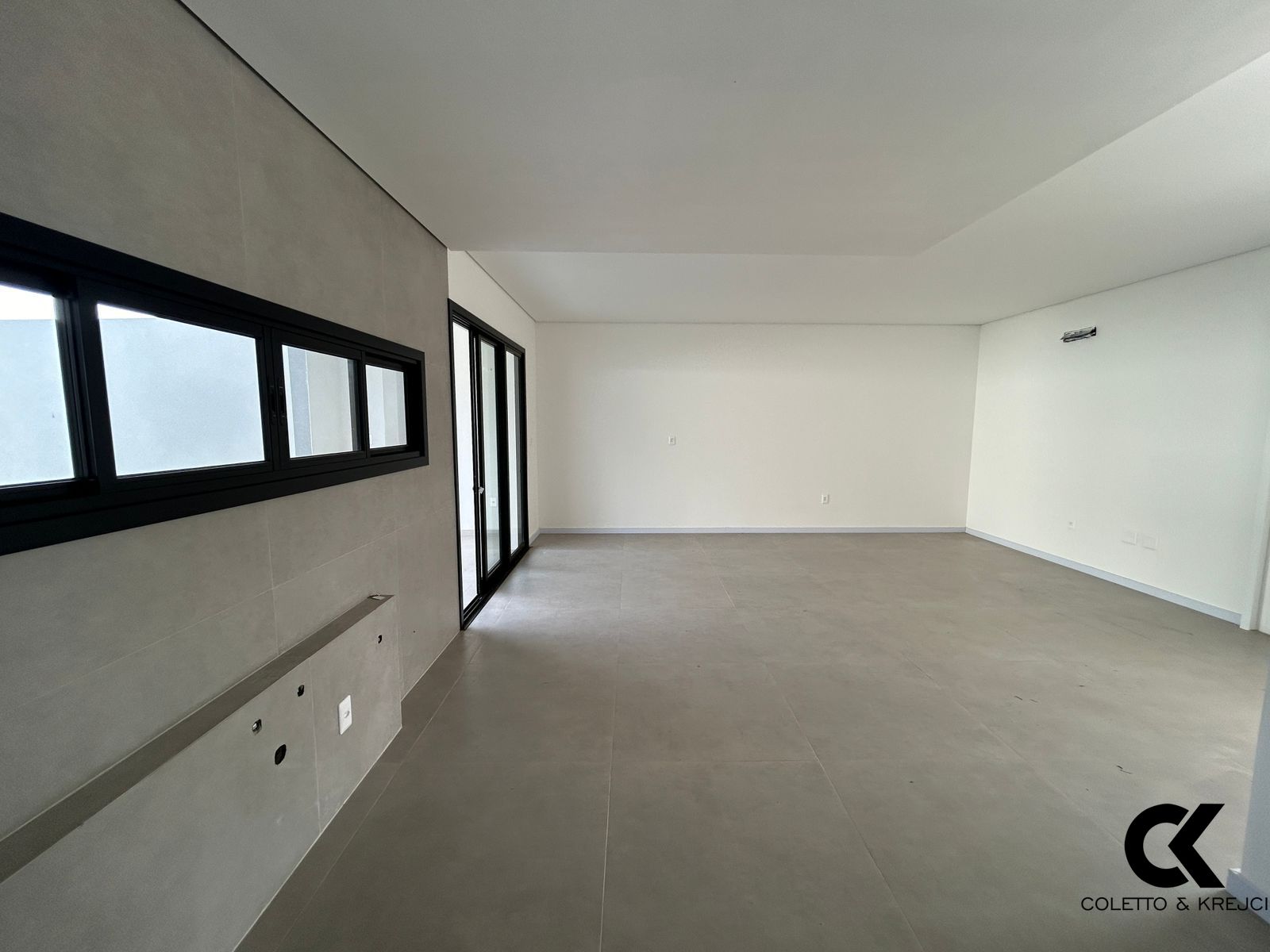 Casa à venda com 3 quartos, 197m² - Foto 7