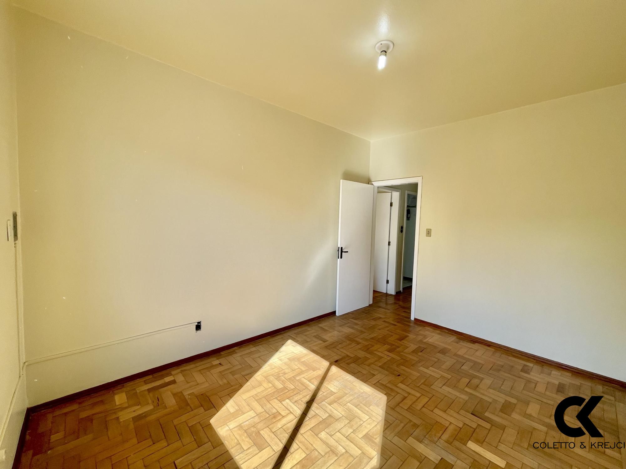 Apartamento à venda com 2 quartos, 71m² - Foto 5