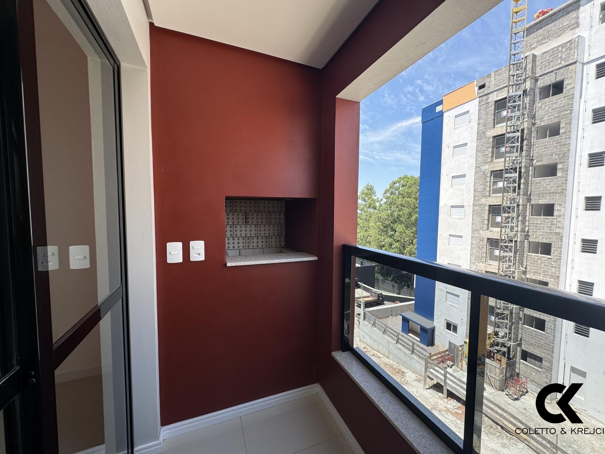 Apartamento à venda com 2 quartos, 84m² - Foto 6