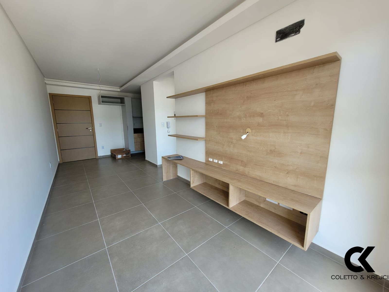 Apartamento para alugar com 1 quarto, 39m² - Foto 2