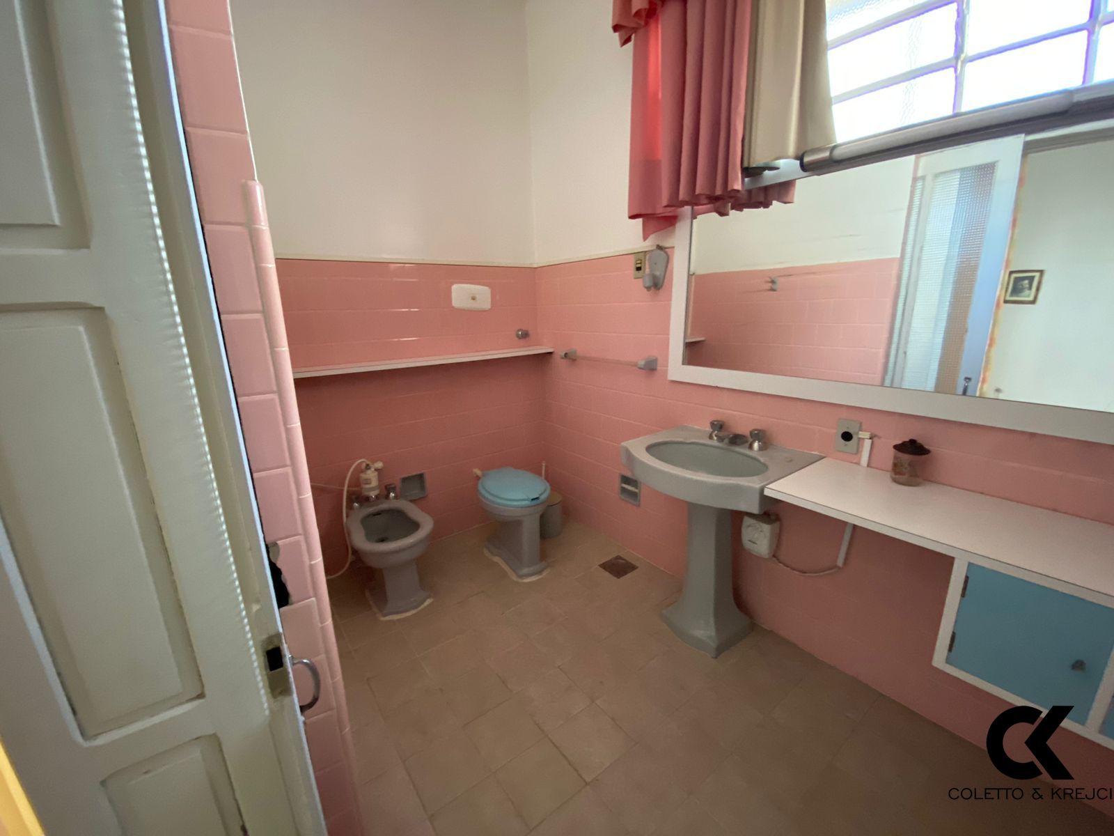 Casa à venda com 3 quartos, 200m² - Foto 28