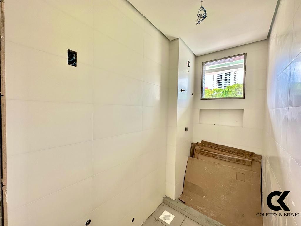 Apartamento à venda com 2 quartos, 86m² - Foto 7