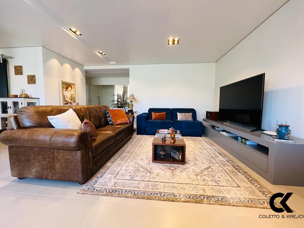 Apartamento, 3 quartos, 125 m² - Foto 2