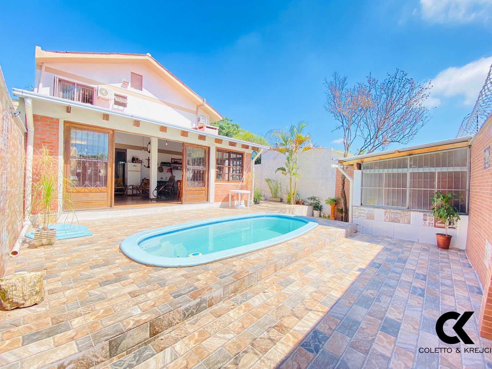 Casa à venda com 4 quartos, 226m² - Foto 16