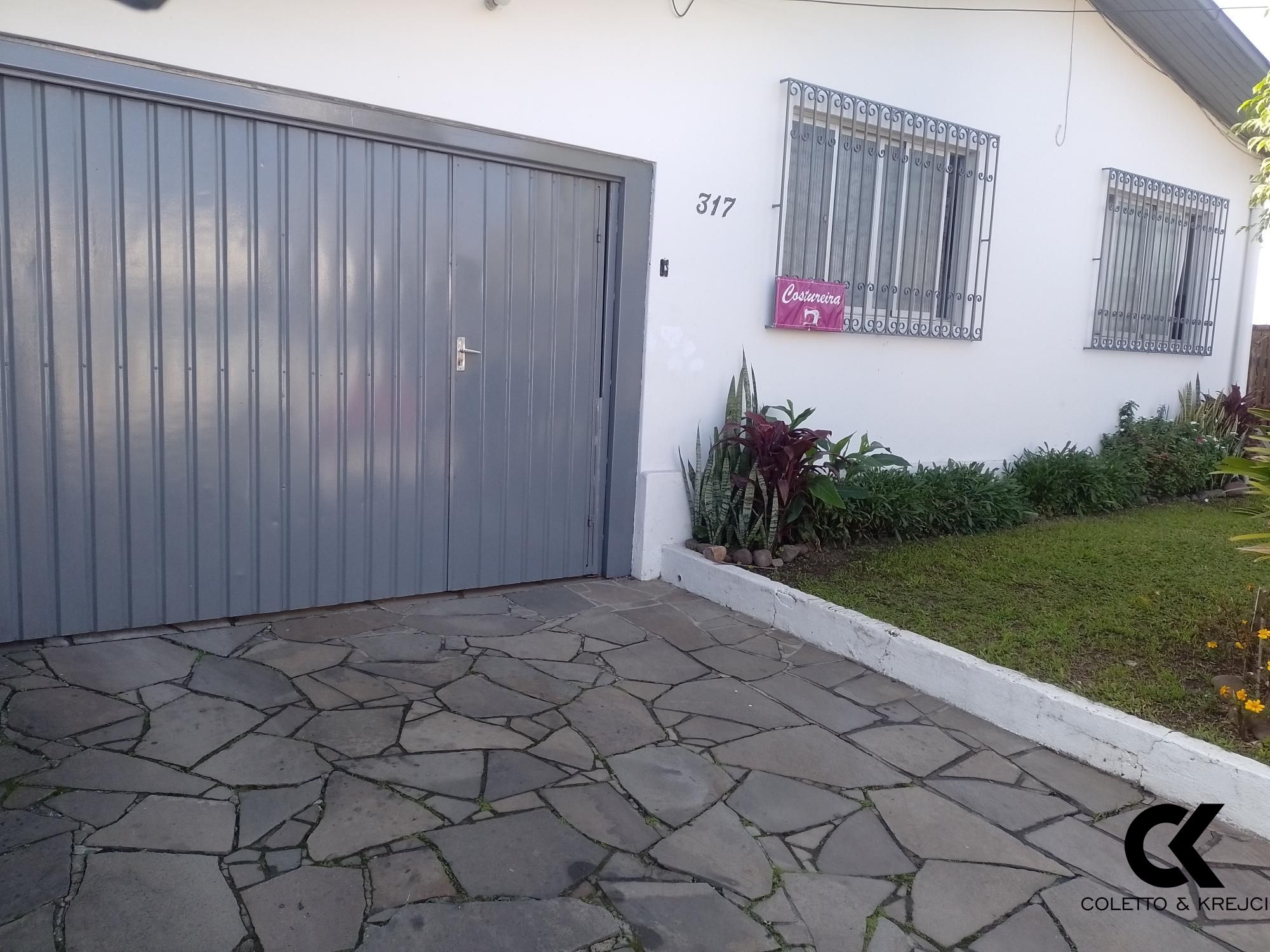 Casa à venda com 3 quartos, 151m² - Foto 2