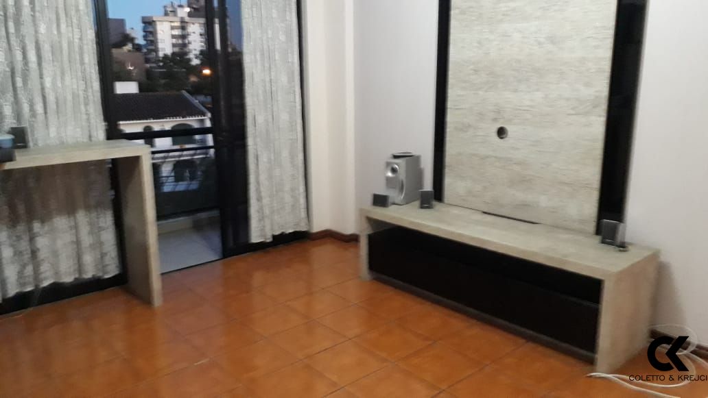 Apartamento à venda com 2 quartos, 81m² - Foto 5