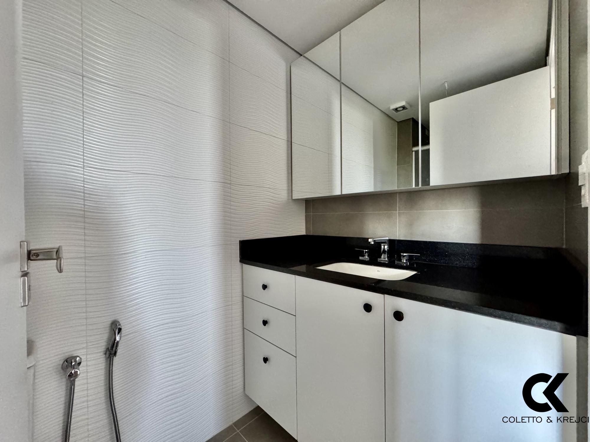 Apartamento à venda com 2 quartos, 83m² - Foto 11