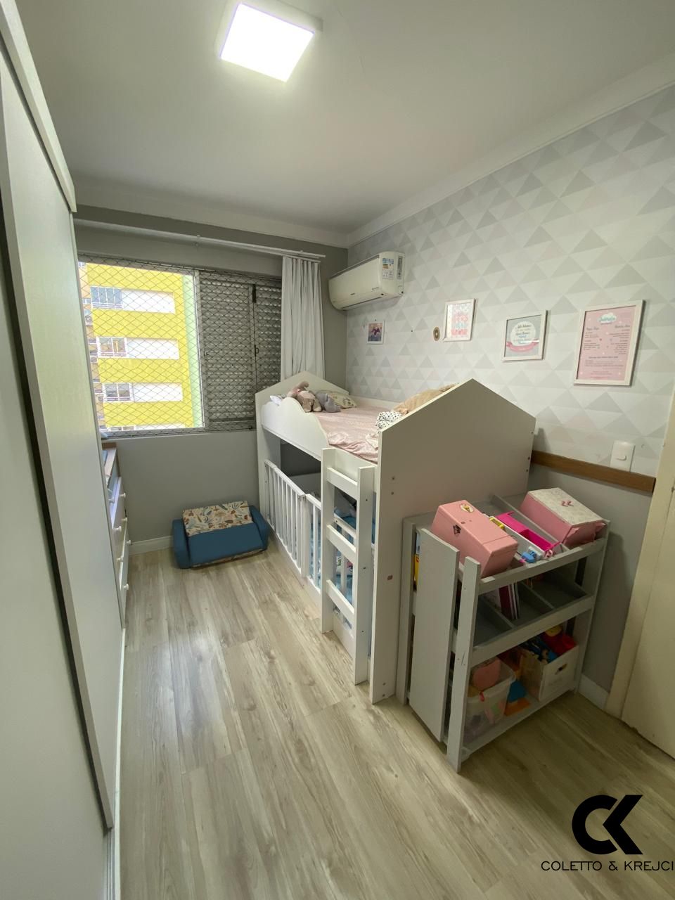 Apartamento à venda com 3 quartos, 82m² - Foto 9