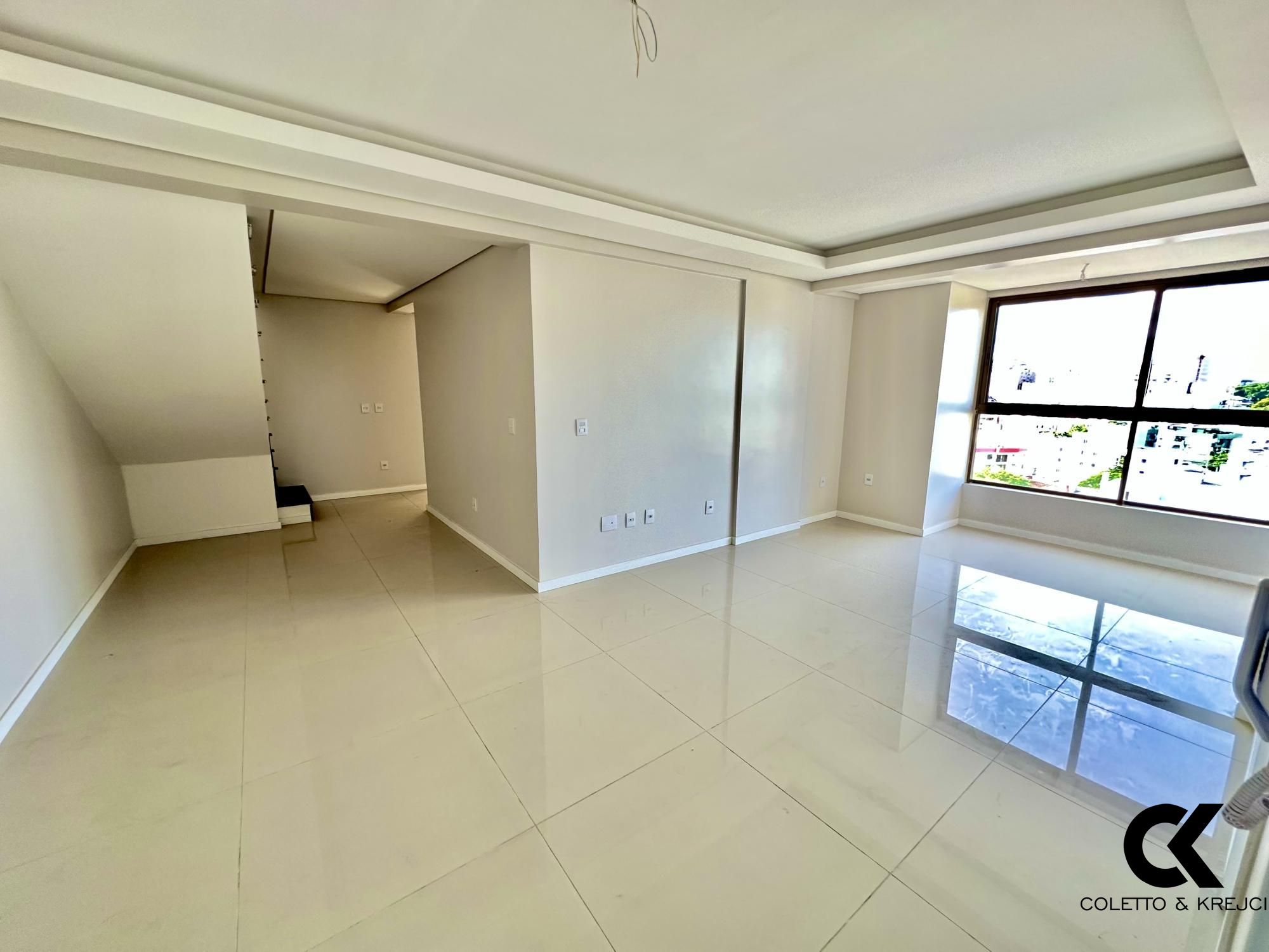 Apartamento à venda com 4 quartos, 297m² - Foto 2