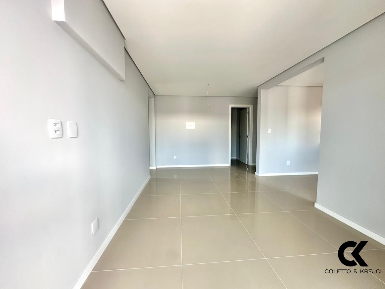 Apartamento, 2 quartos, 81 m² - Foto 2