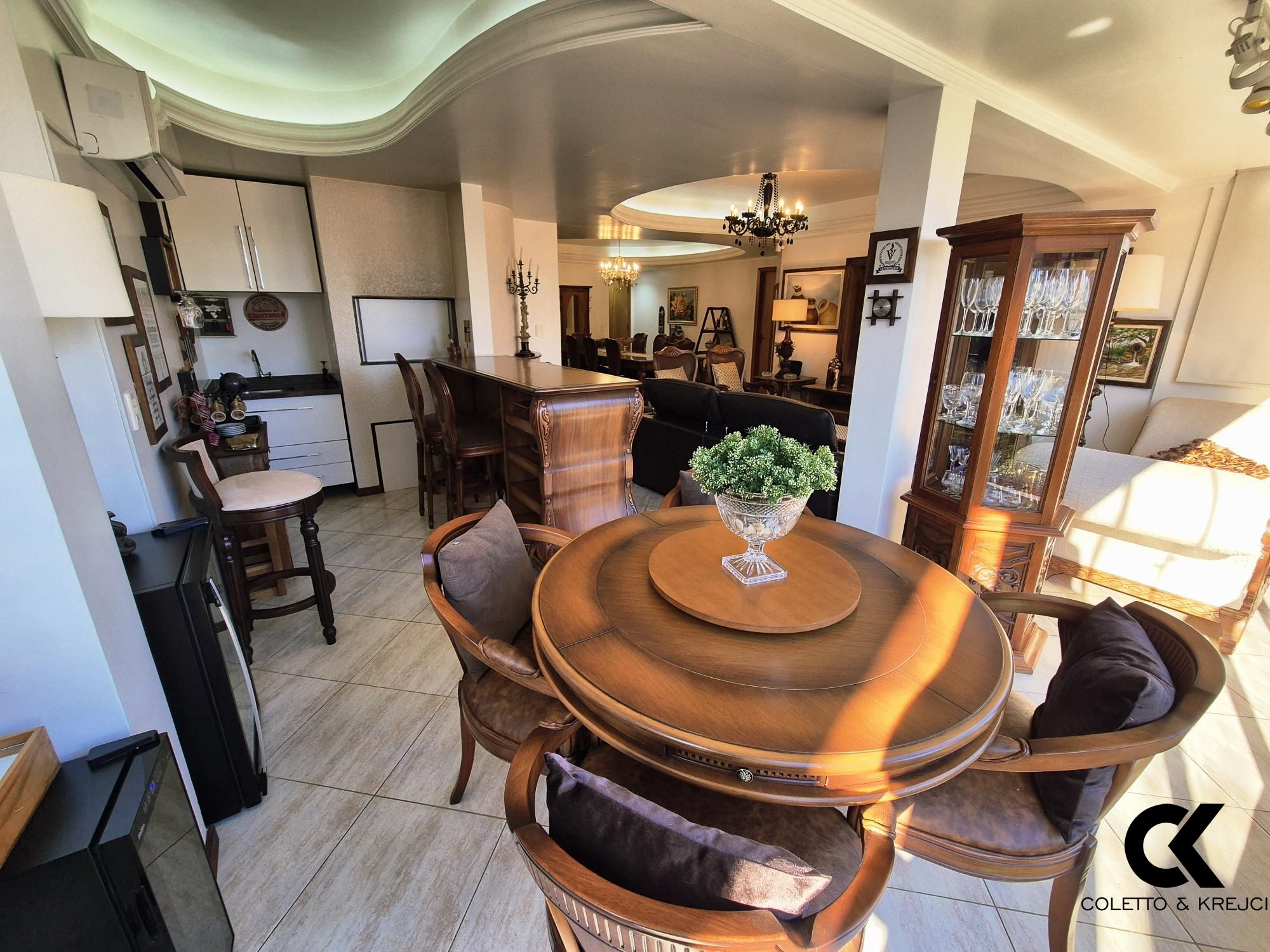 Apartamento, 3 quartos, 137 m² - Foto 2