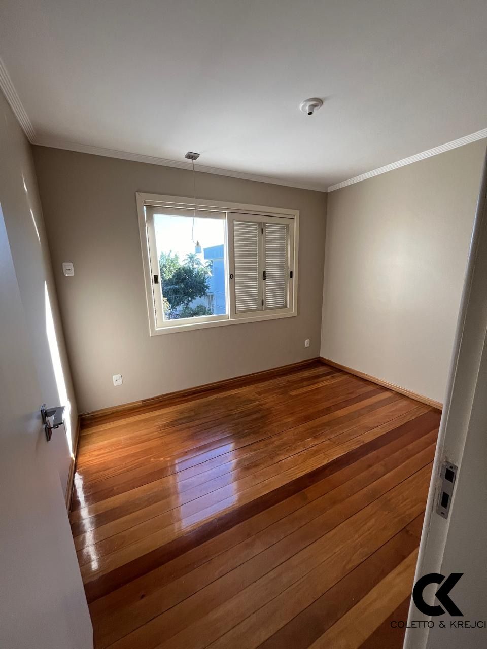 Casa, 4 quartos, 290 m² - Foto 5