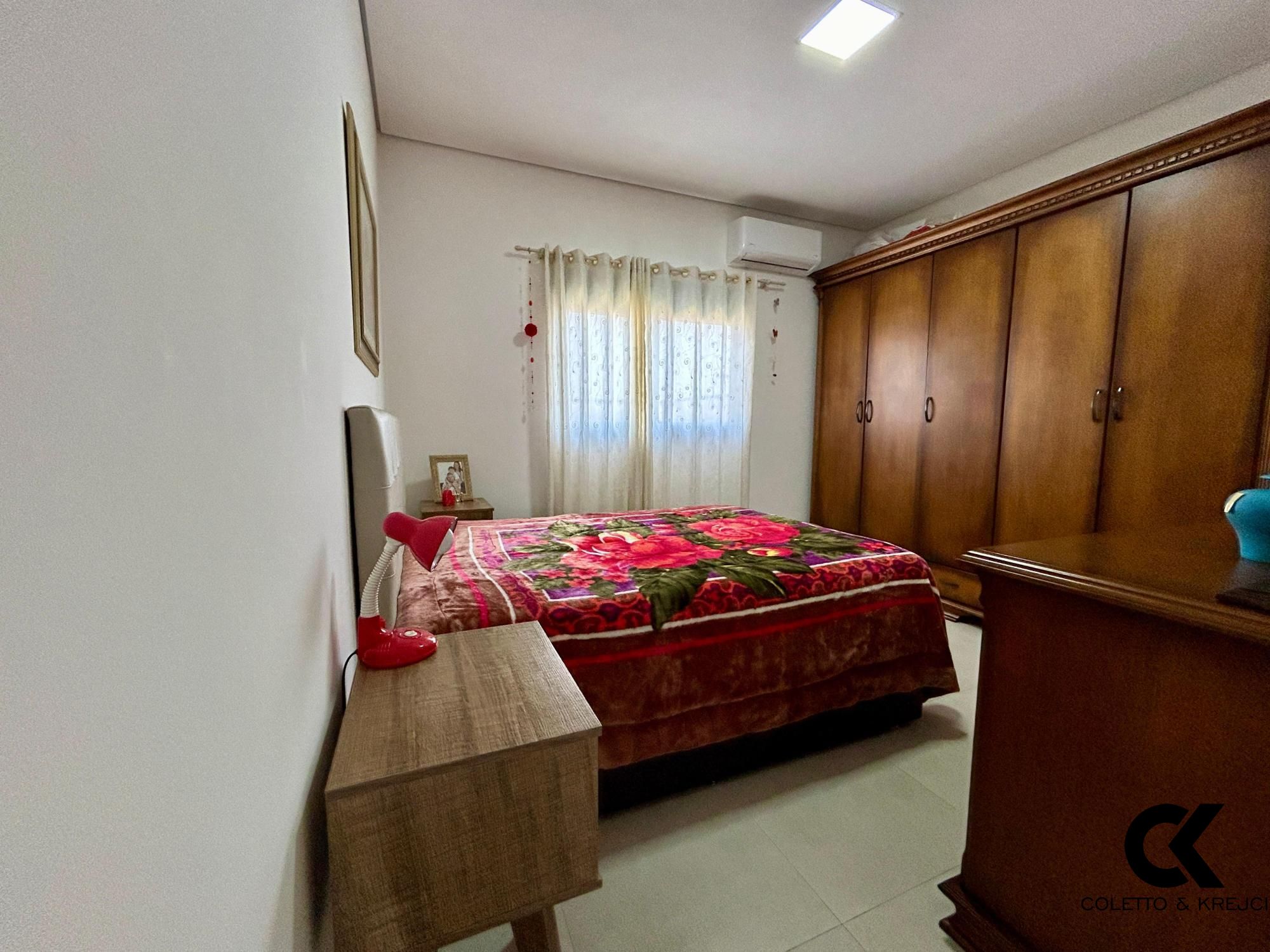 Casa à venda com 3 quartos, 122m² - Foto 17