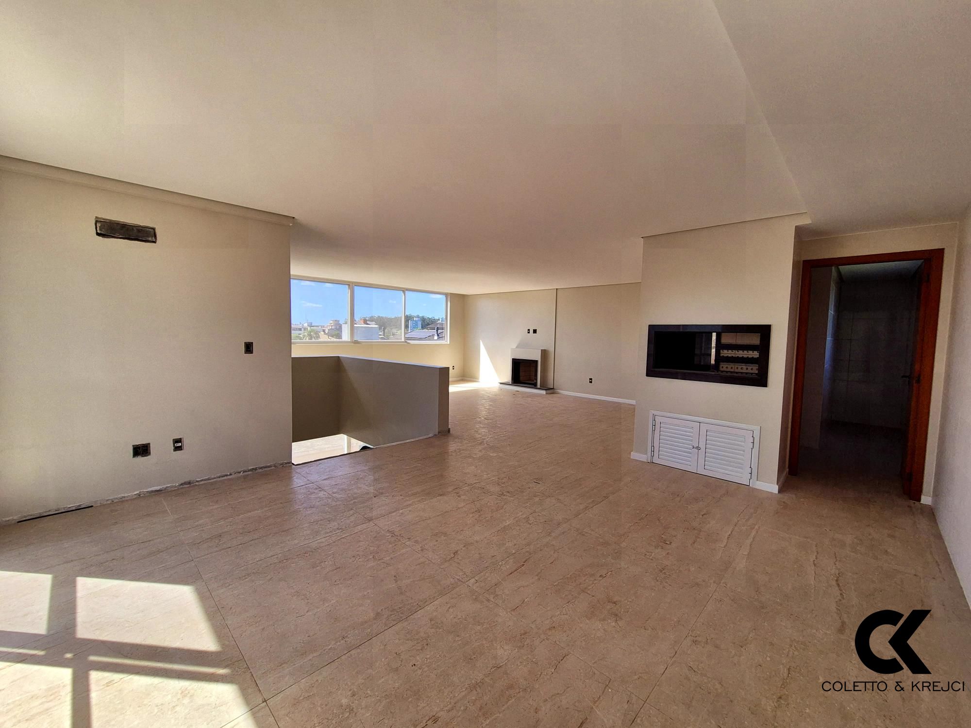 Apartamento, 3 quartos, 191 m² - Foto 1