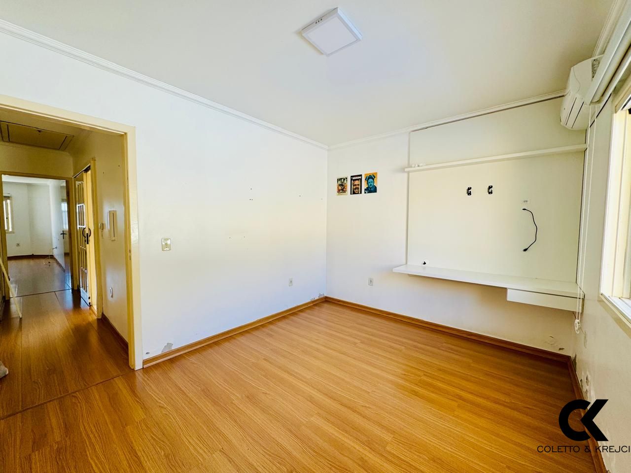 Casa à venda com 3 quartos, 195m² - Foto 13