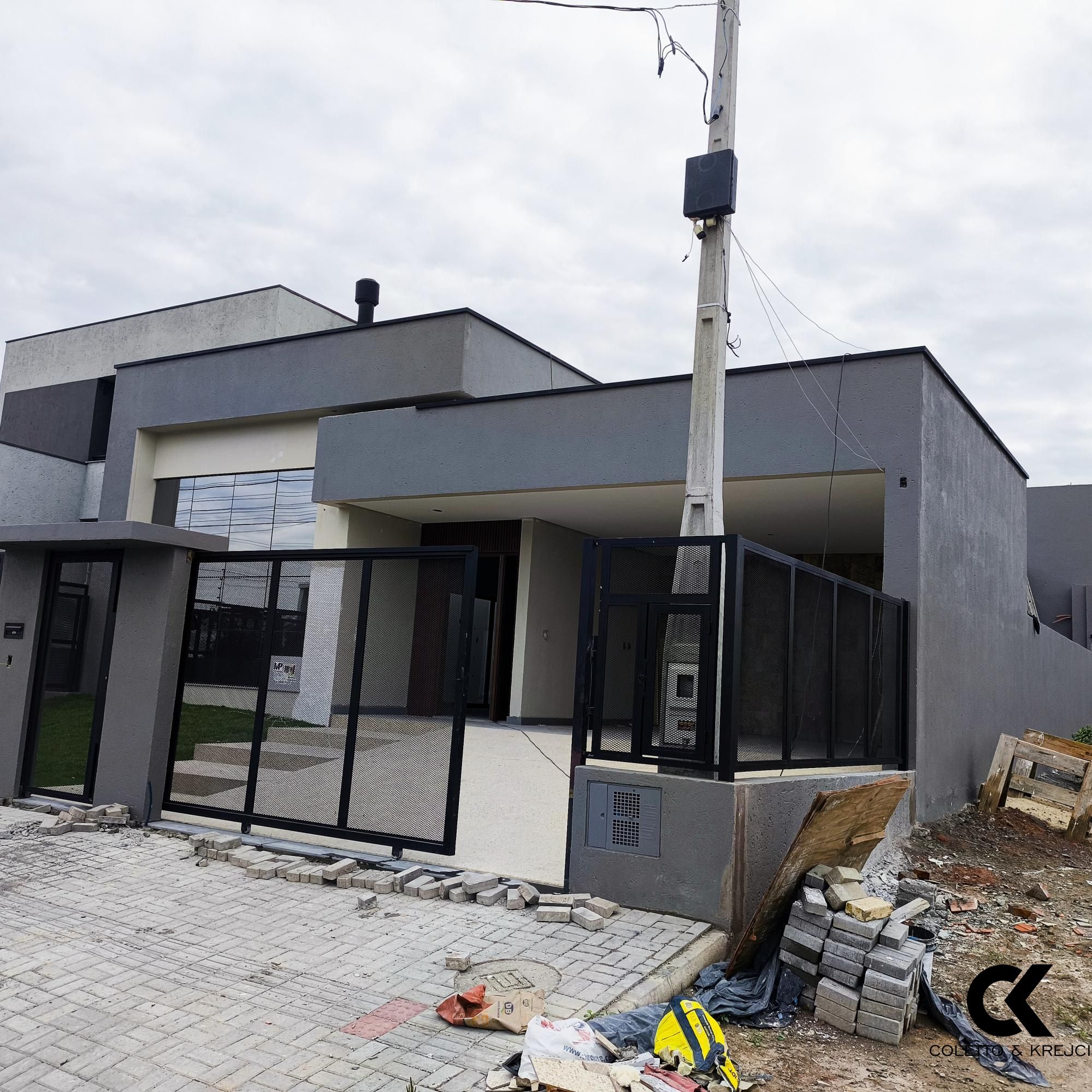 Casa, 4 quartos, 240 m² - Foto 2