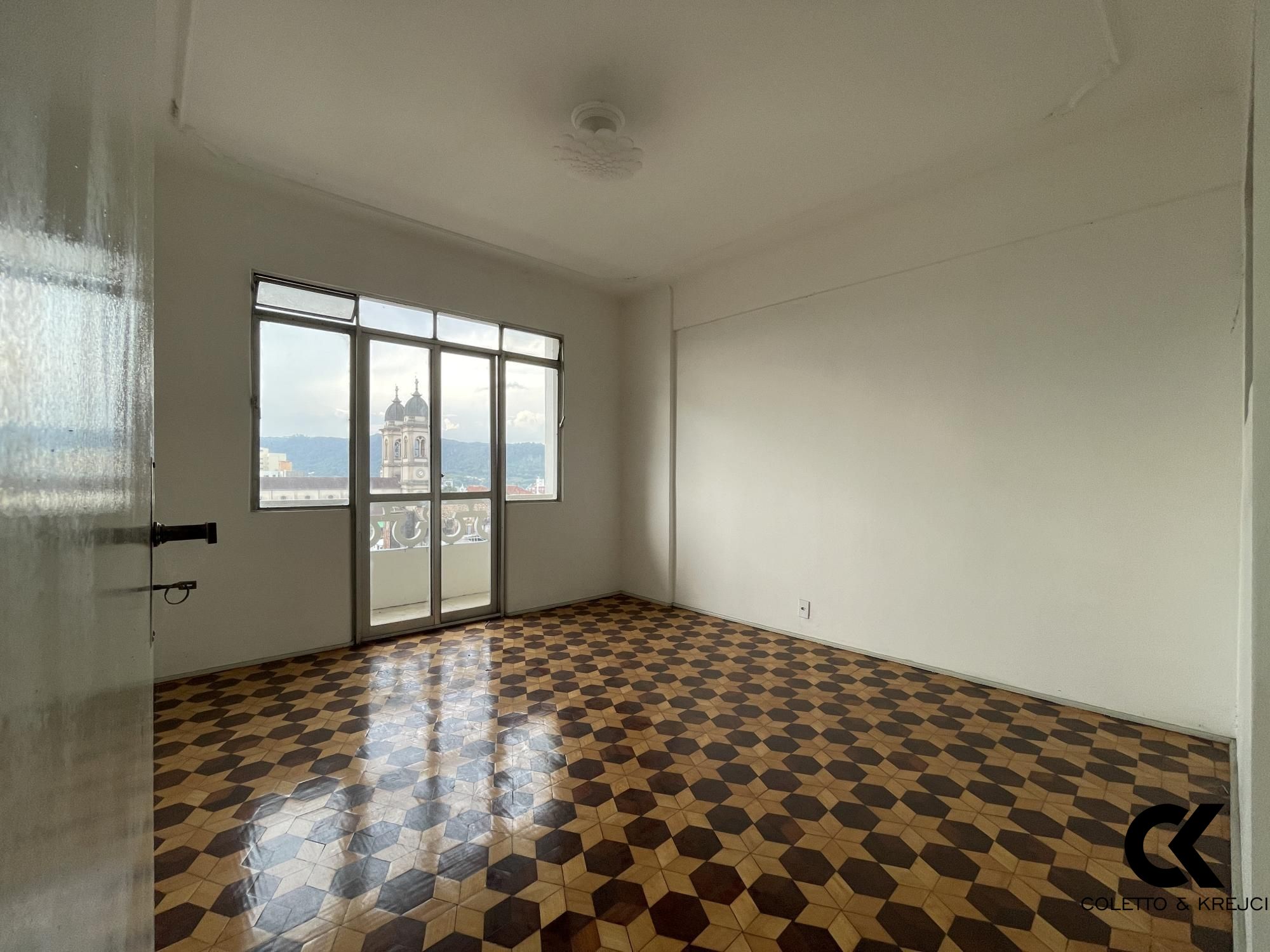 Apartamento à venda com 2 quartos, 122m² - Foto 9