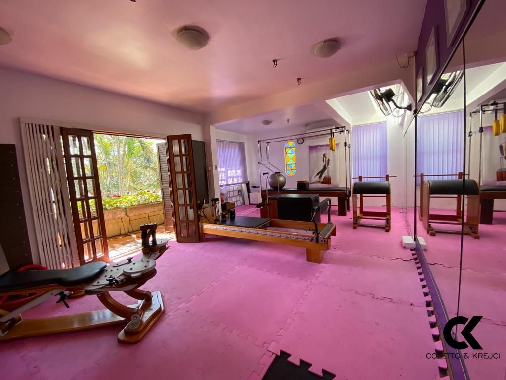 Casa, 4 quartos, 235 m² - Foto 10