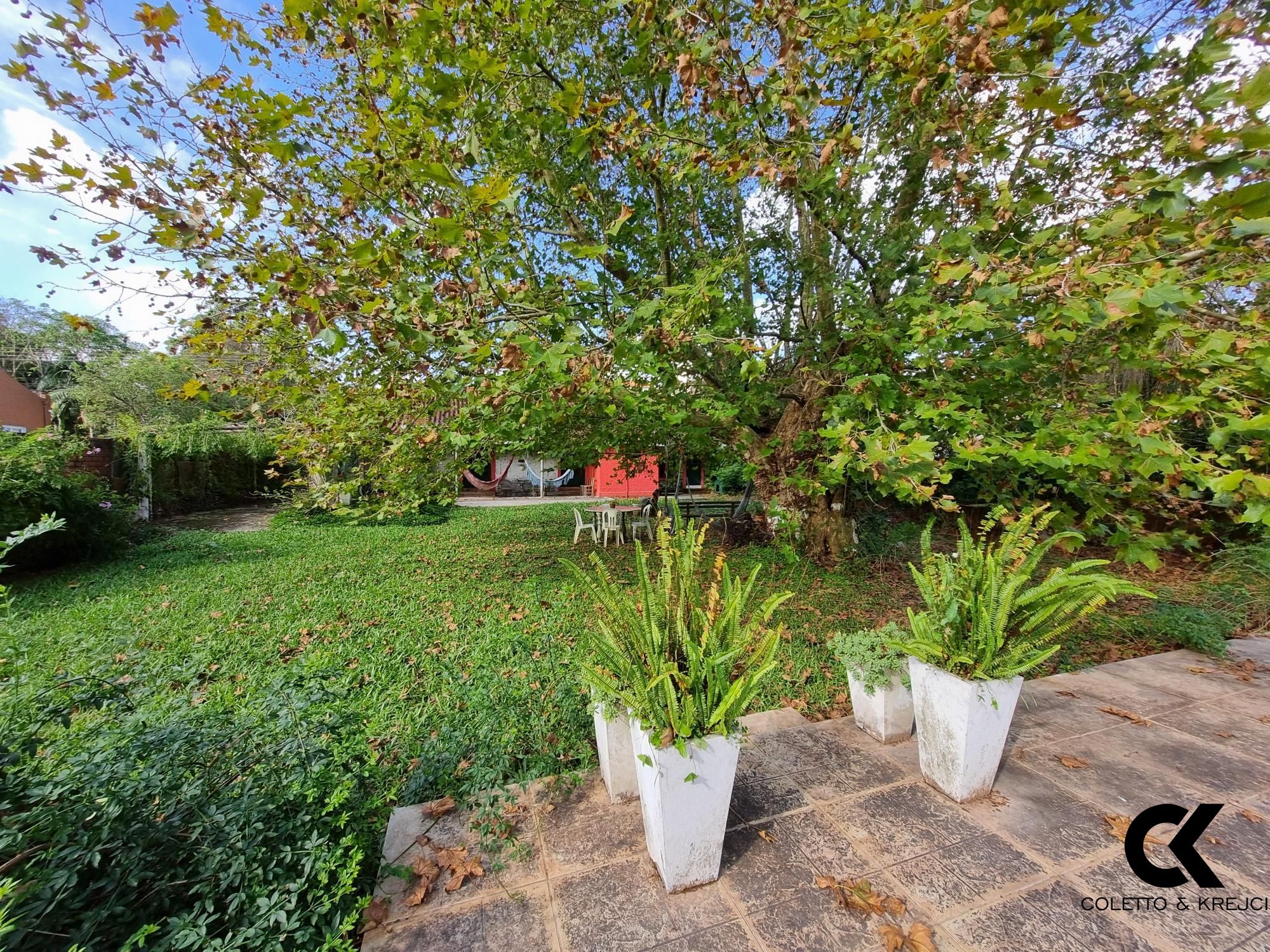 Casa à venda com 3 quartos, 126m² - Foto 12