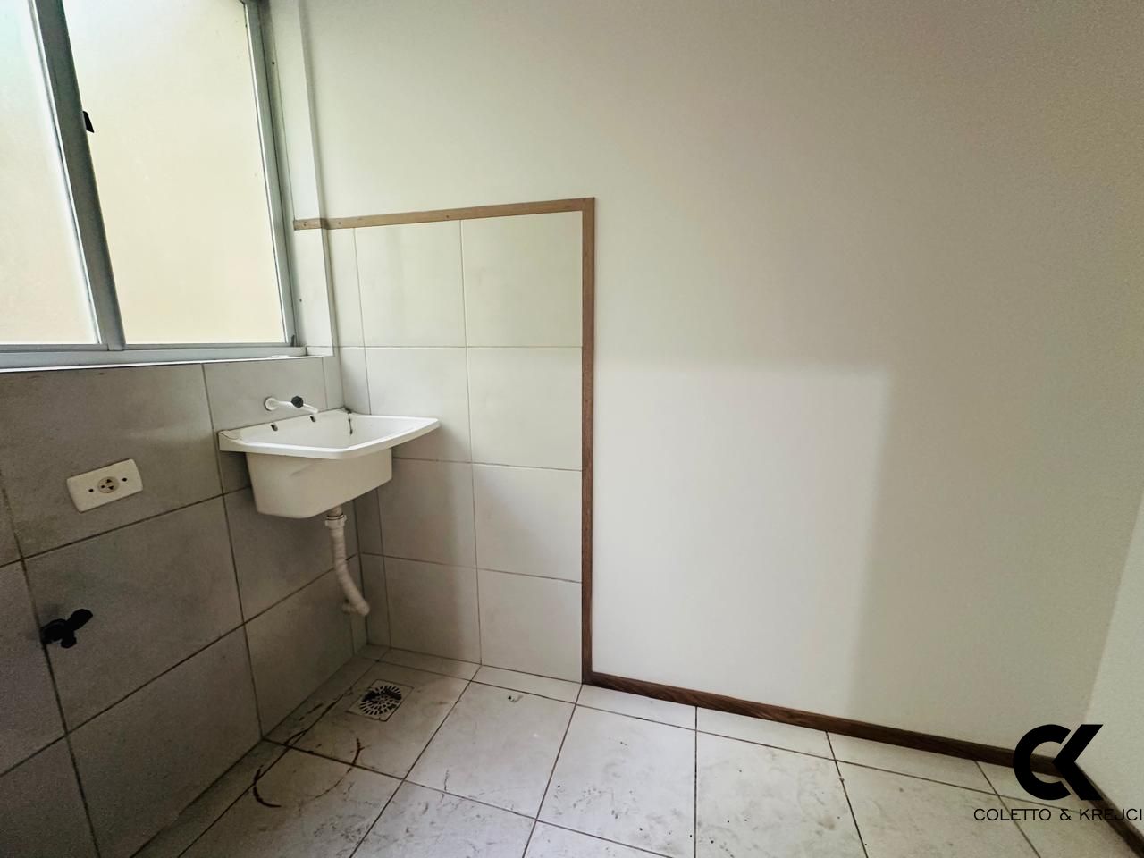 Apartamento à venda com 1 quarto, 36m² - Foto 4