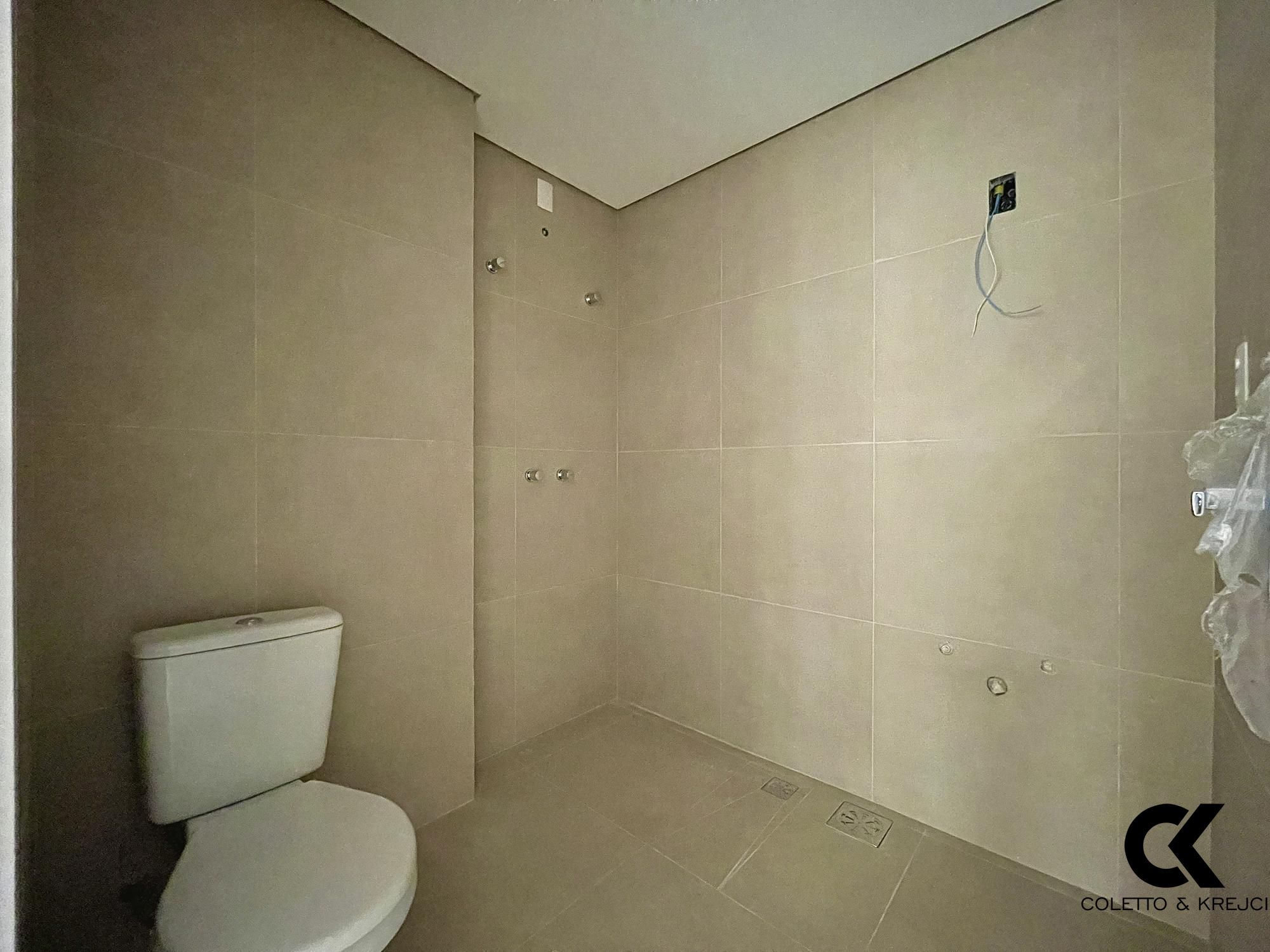 Apartamento à venda com 2 quartos, 66m² - Foto 13