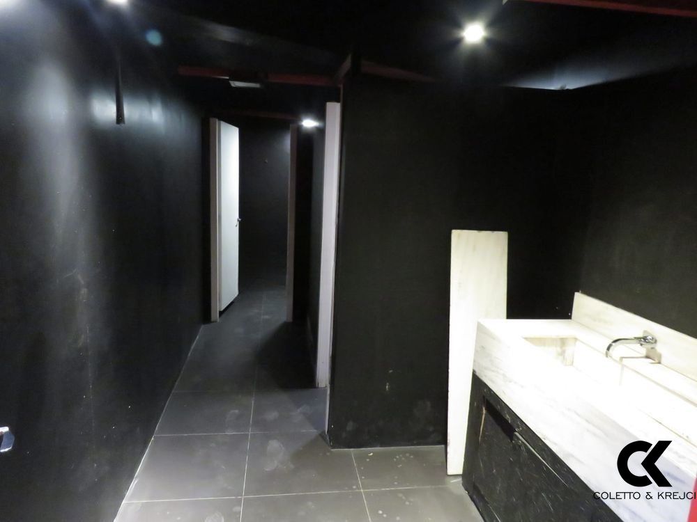 Conjunto Comercial-Sala para alugar com 3 quartos, 430m² - Foto 7