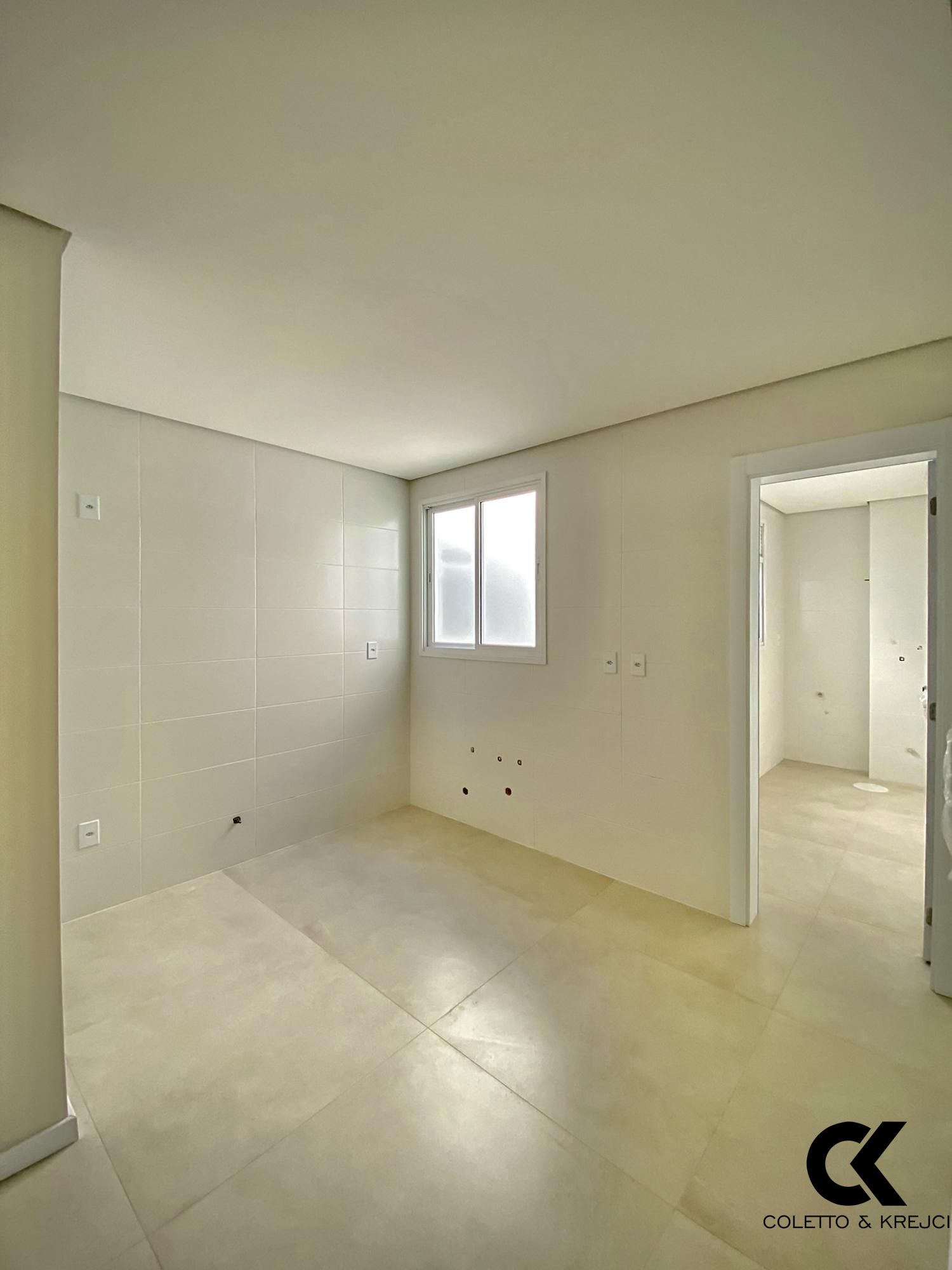 Apartamento à venda com 2 quartos, 83m² - Foto 5