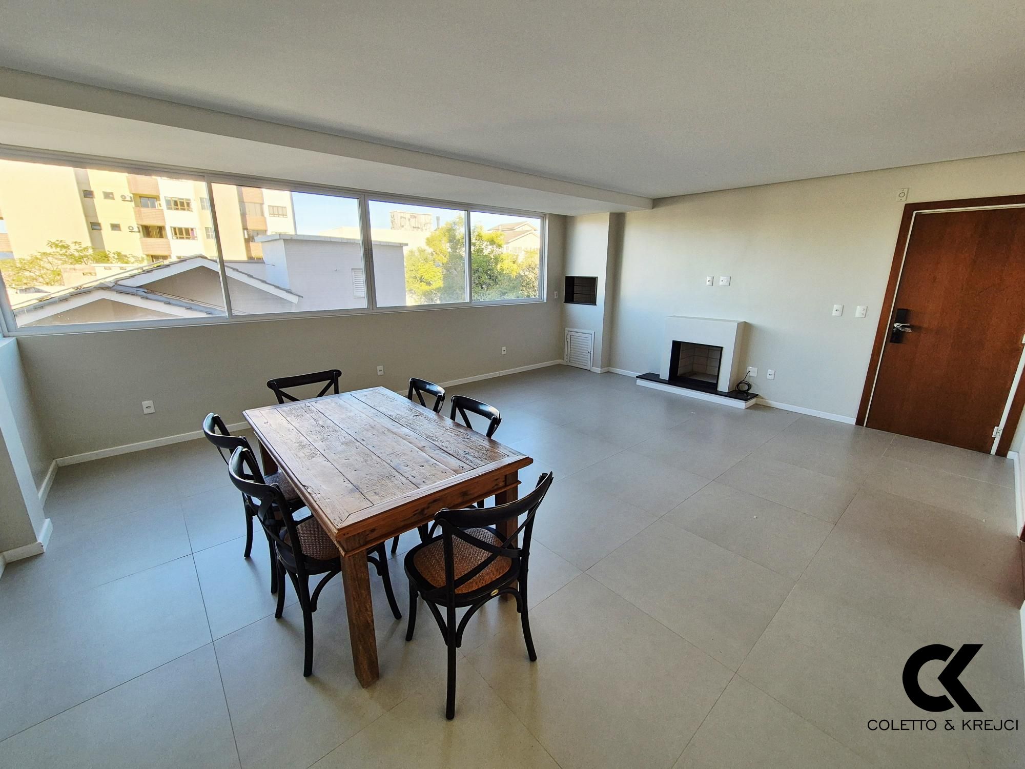 Apartamento, 3 quartos, 117 m² - Foto 2