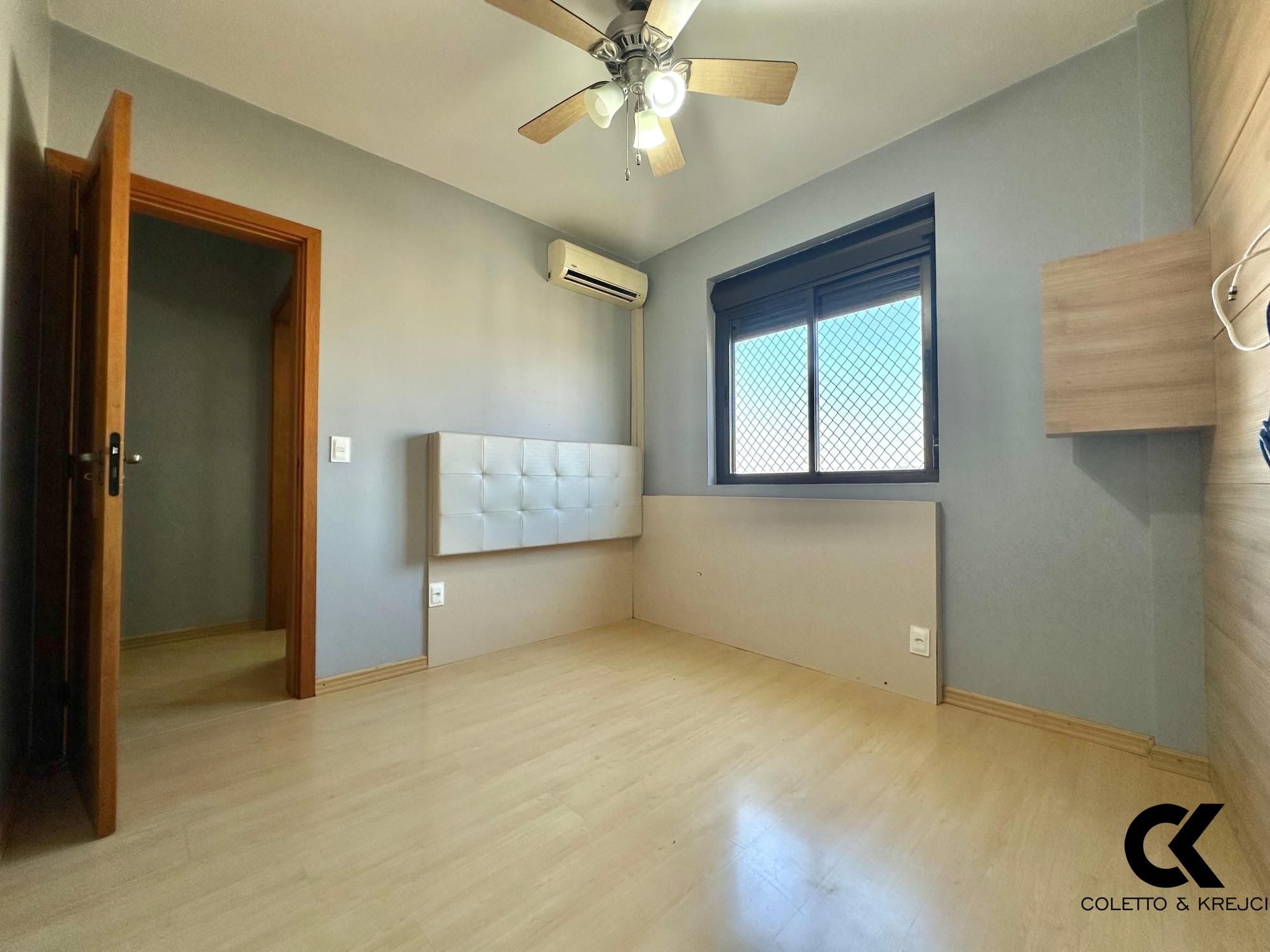 Apartamento à venda com 3 quartos, 124m² - Foto 13