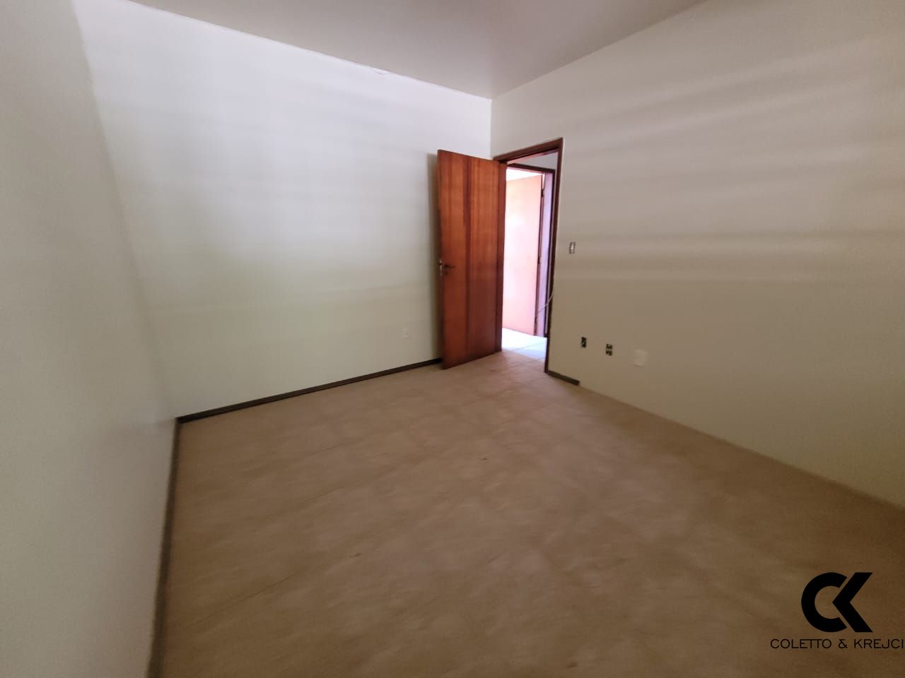 Casa à venda com 3 quartos, 630m² - Foto 11