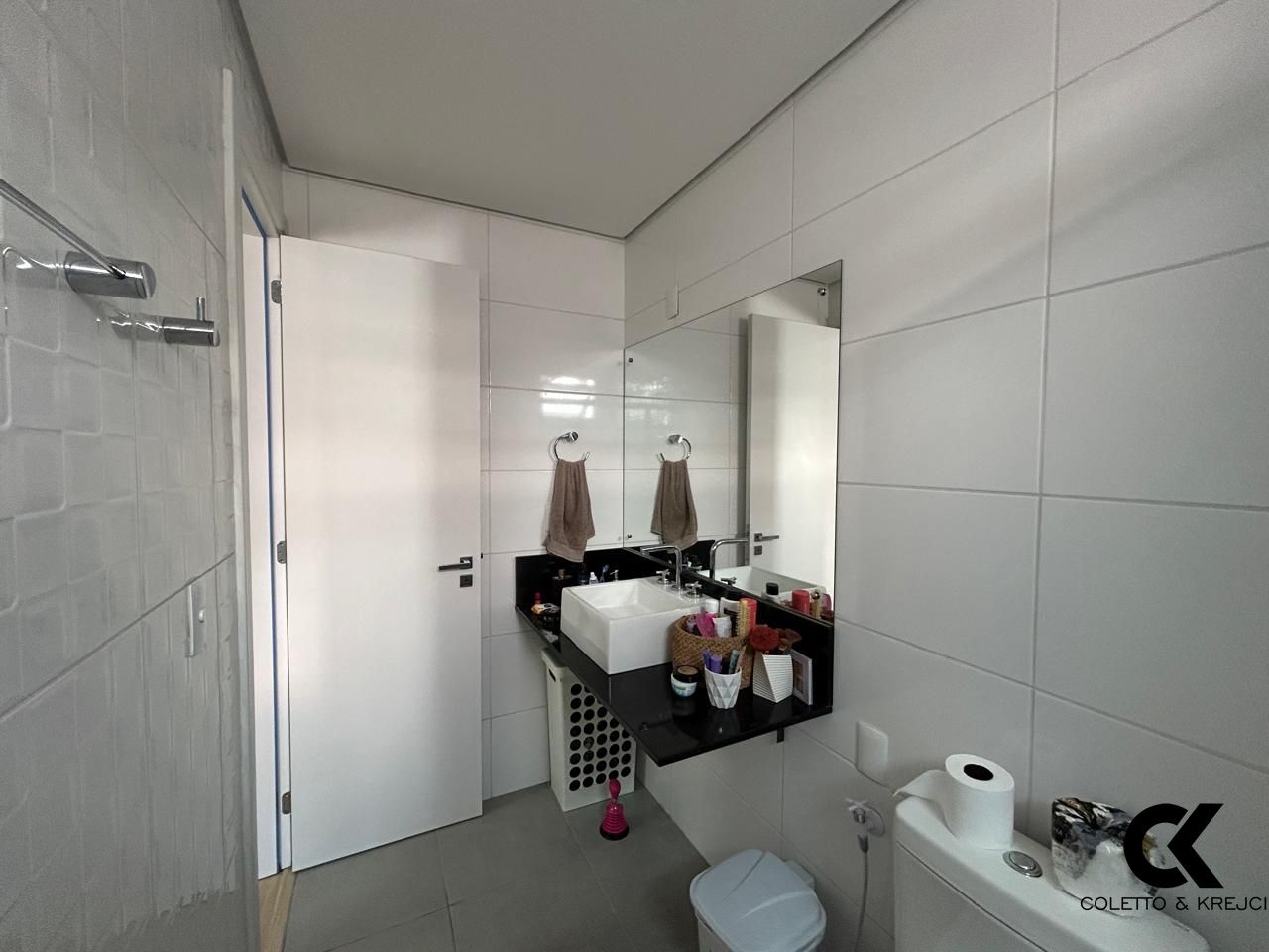 Apartamento à venda com 2 quartos, 74m² - Foto 18