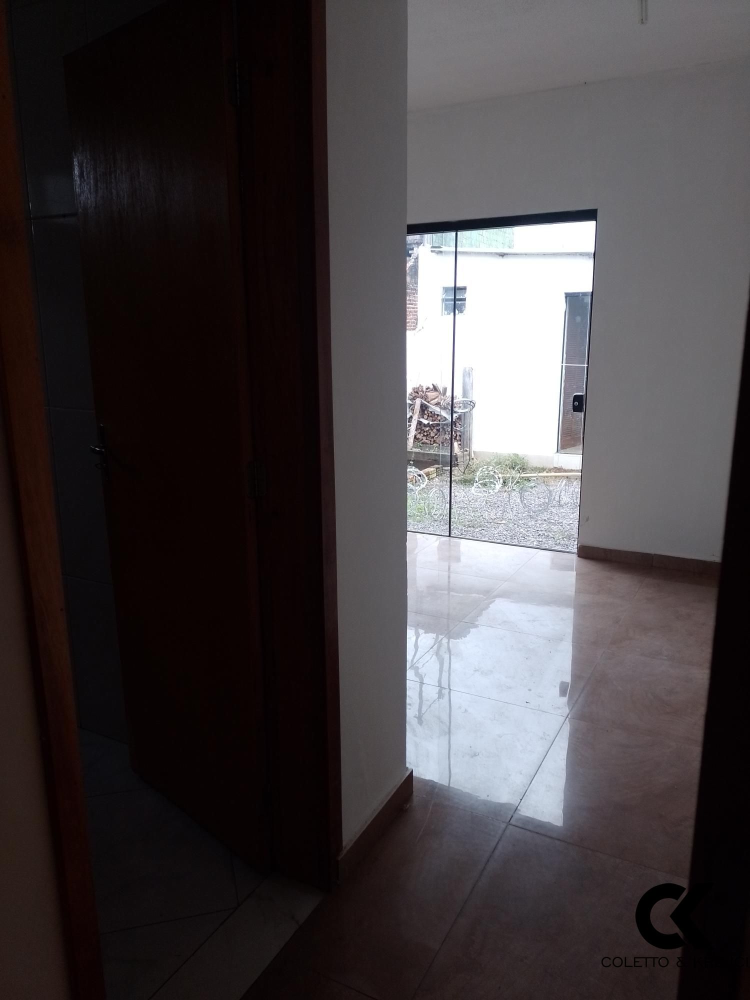 Casa à venda com 3 quartos, 81m² - Foto 17