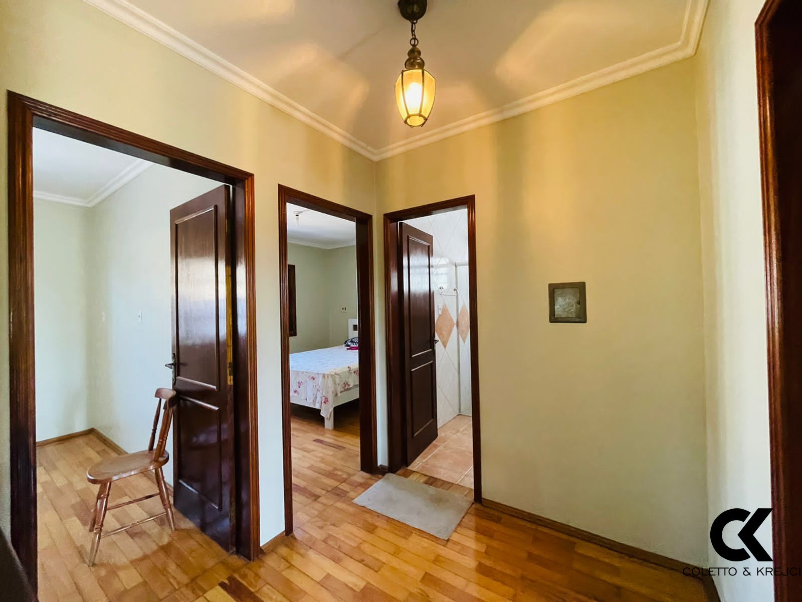 Casa à venda com 3 quartos, 250m² - Foto 16