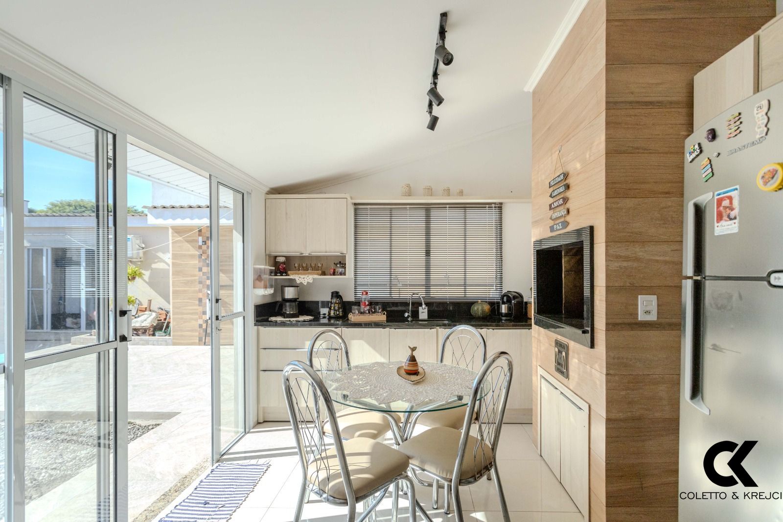 Casa, 4 quartos, 230 m² - Foto 7