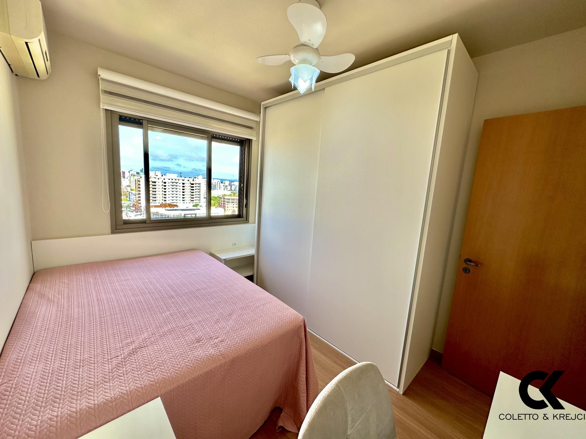 Apartamento à venda com 3 quartos, 90m² - Foto 17