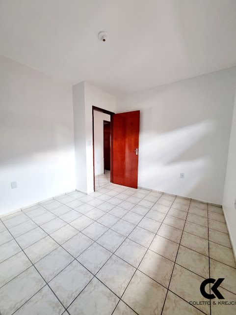 Apartamento à venda com 3 quartos, 62m² - Foto 7