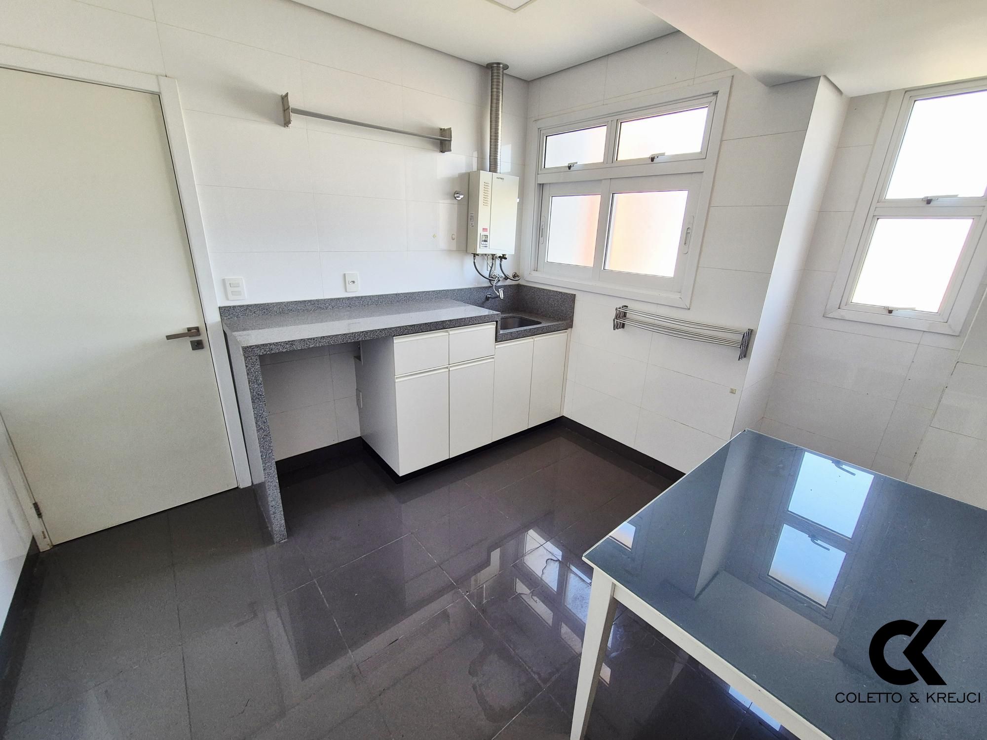 Apartamento, 3 quartos, 200 m² - Foto 10