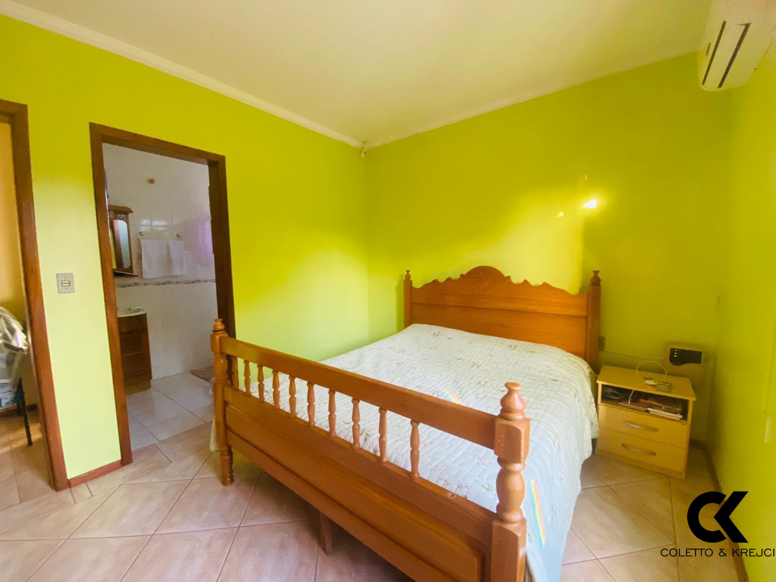 Casa à venda com 3 quartos, 200m² - Foto 12